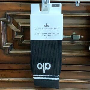 Alo Yoga Unisex Throwback Socks Size M